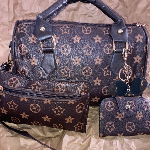 Boutique bag set. - Picture 1 of 12
